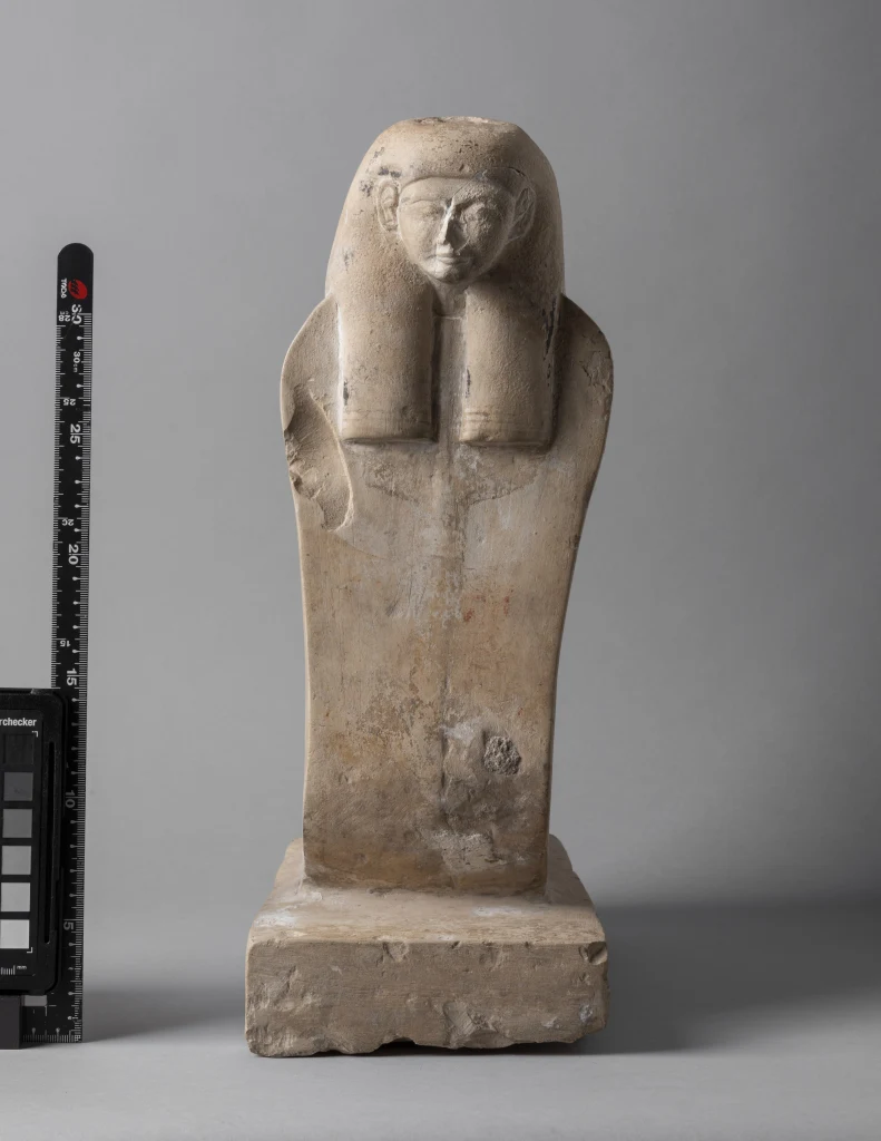 Statue der Göttin Meretseger