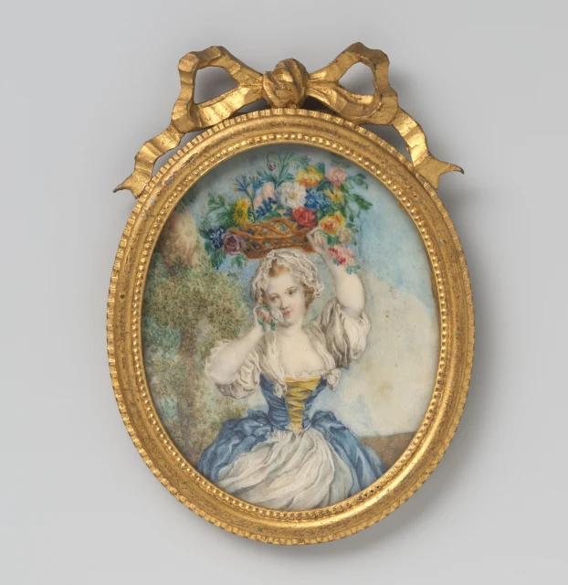 Miniatura de una muchacha con una cesta de flores, de la casa de muñecas de Petronella Dunois