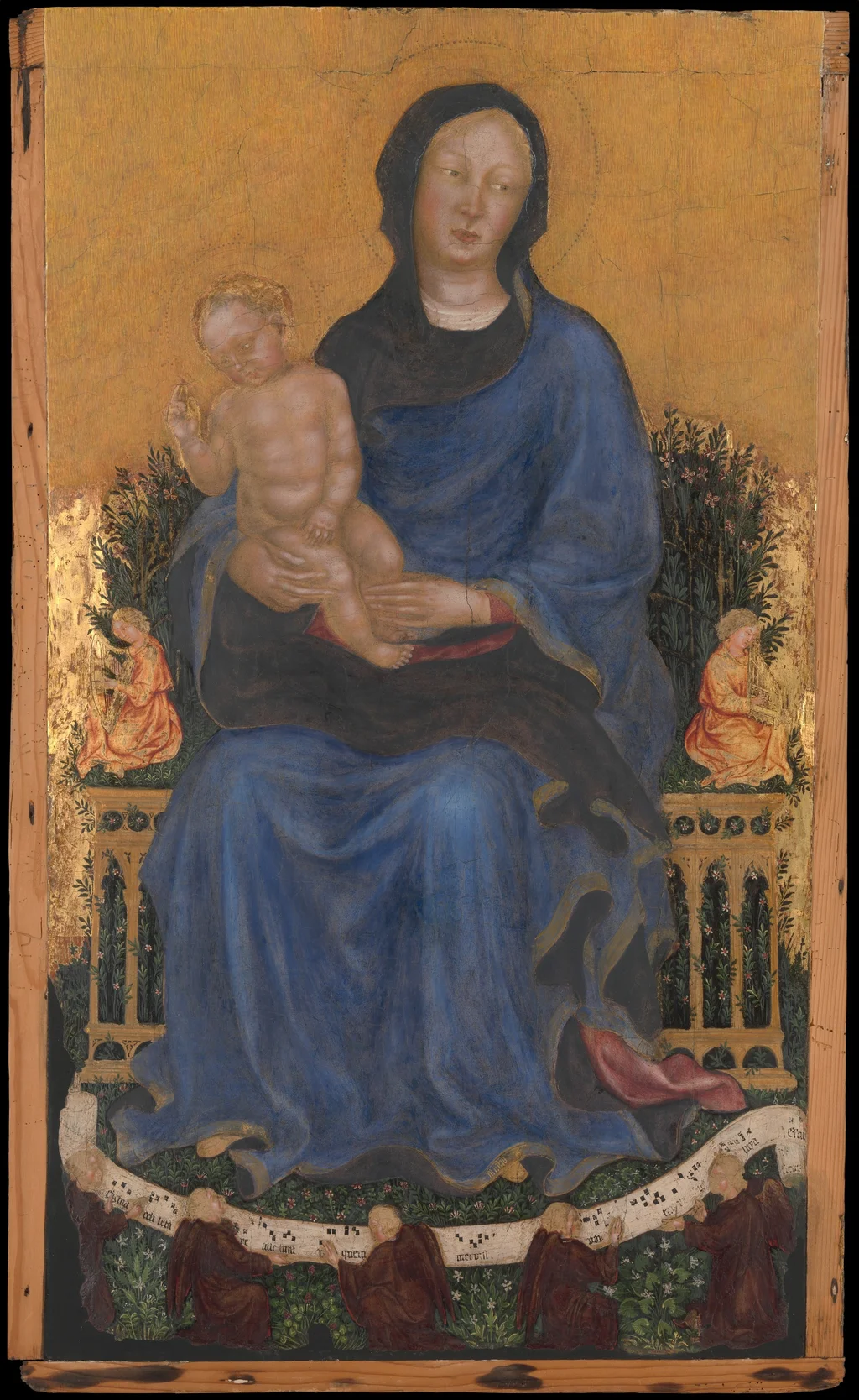 Virgen con el Niño y ángeles