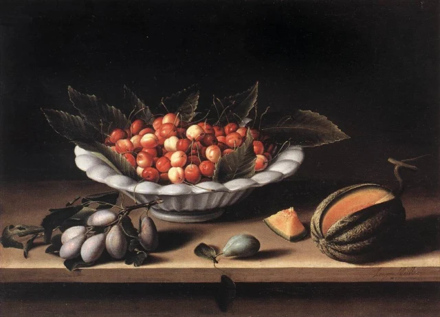 Coupe de cerises, prunes et melon