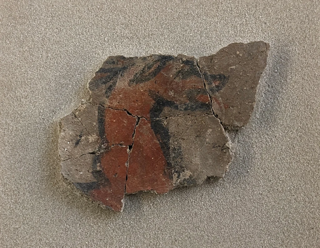 Fragmentos de pintura mural con una cabeza de animal, de Dura-Europos